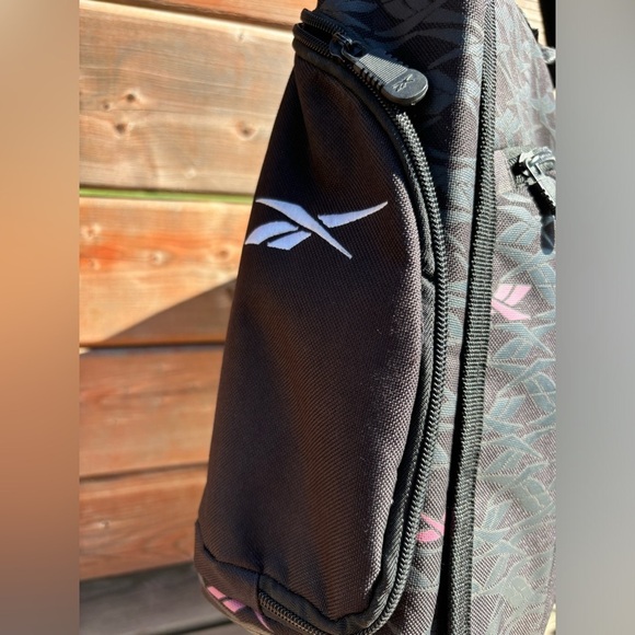 🛍Bundle sale🛍Rebook brief case/laptop bag pink logo - Picture 7 of 8